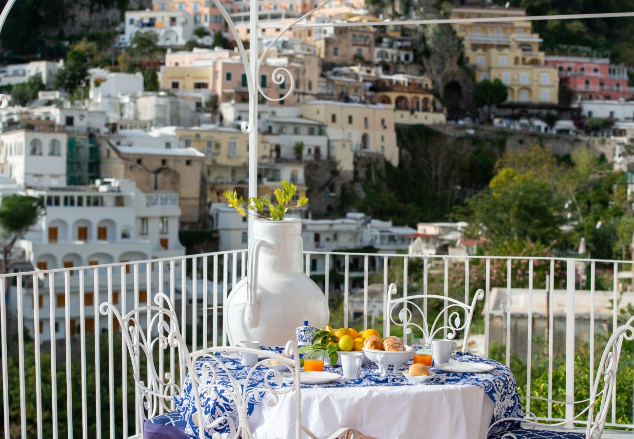 Villa en Positano - Estate4home - Regina Dar