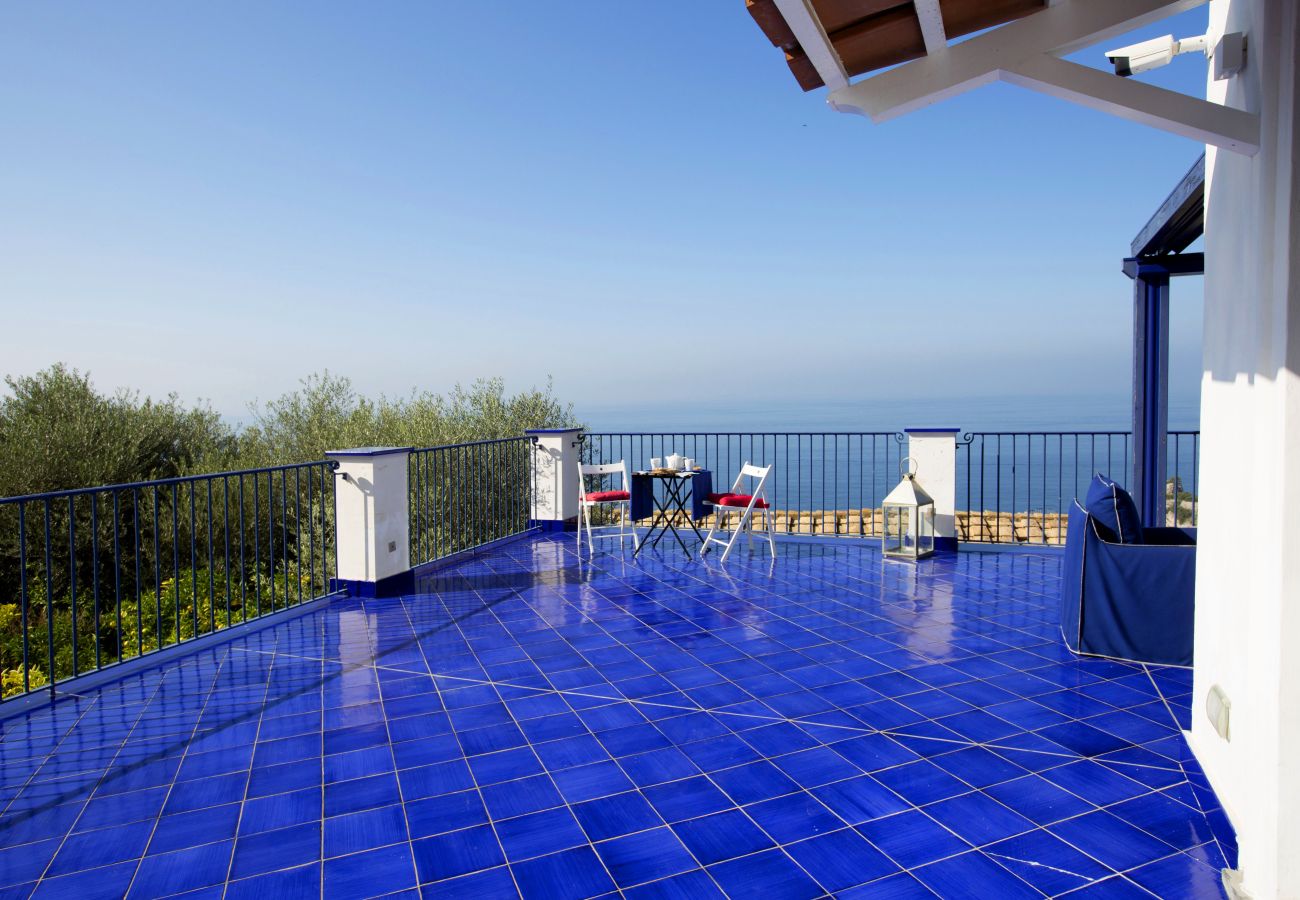 Villa a Massa Lubrense - Villa Blue Skyline