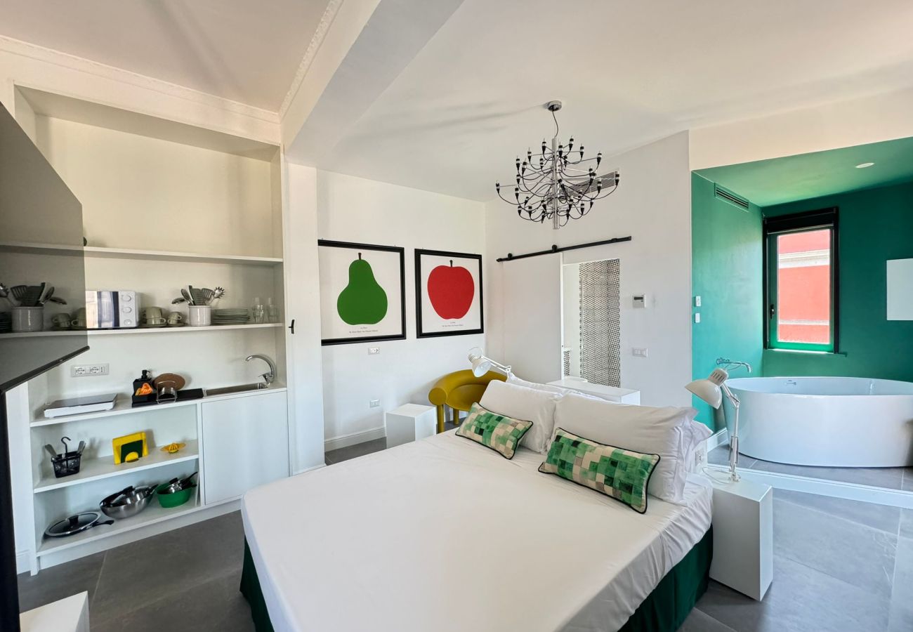 Rent by room in Piano di Sorrento - Design flat - Mari