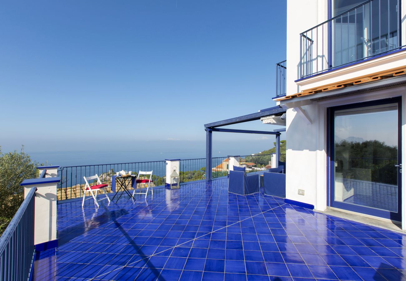 Villa in Massa Lubrense - Villa Blue Skyline