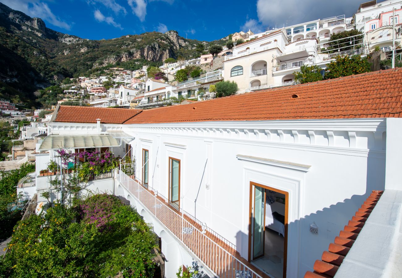 Villa in Positano - Estate4home - Regina Dar